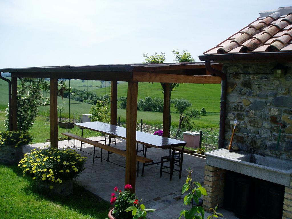 Agriturismo Podere Micitto Usi ภายนอก รูปภาพ
